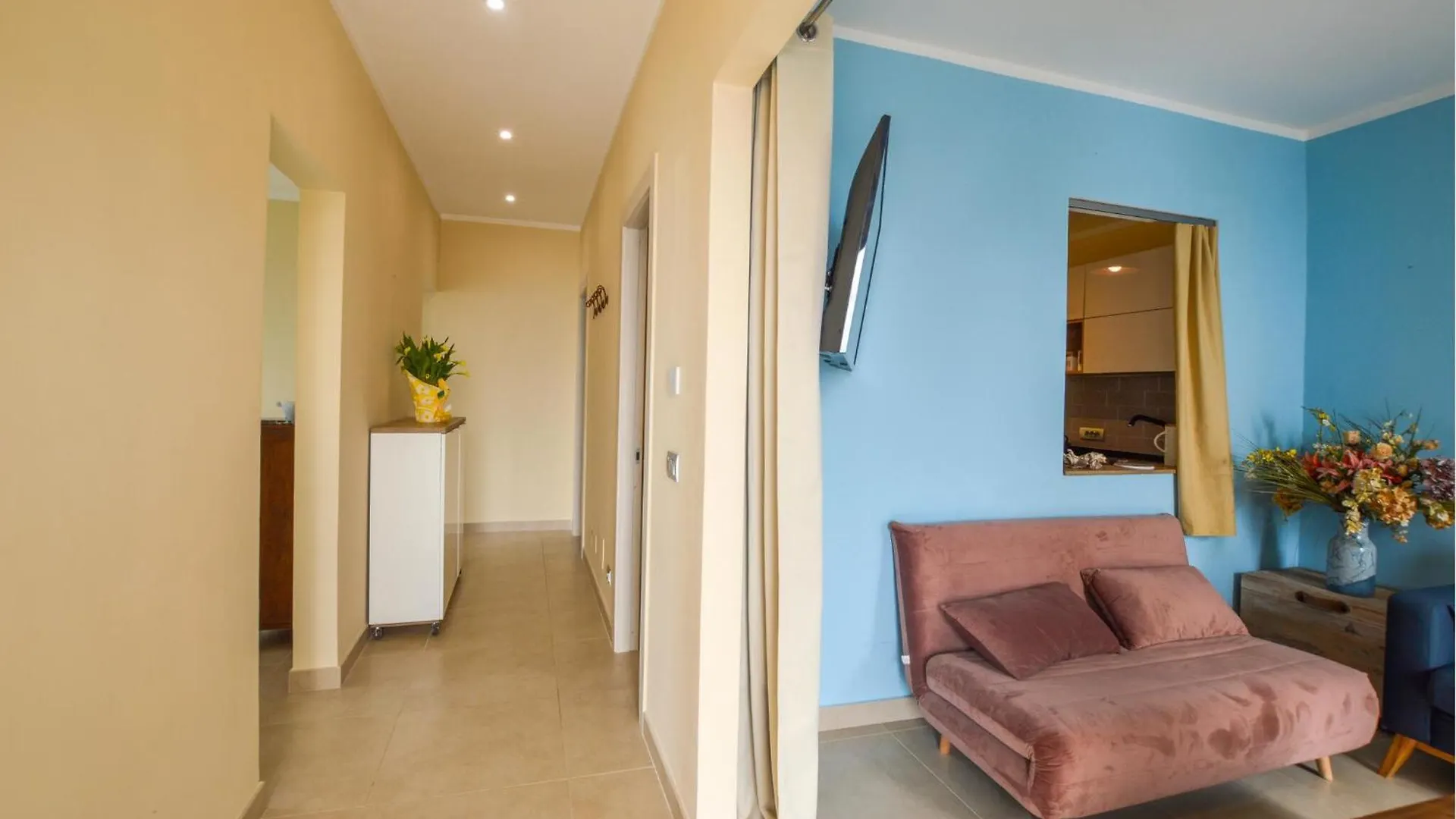 2 Bedroom Awesome Home In Cipressa Italy