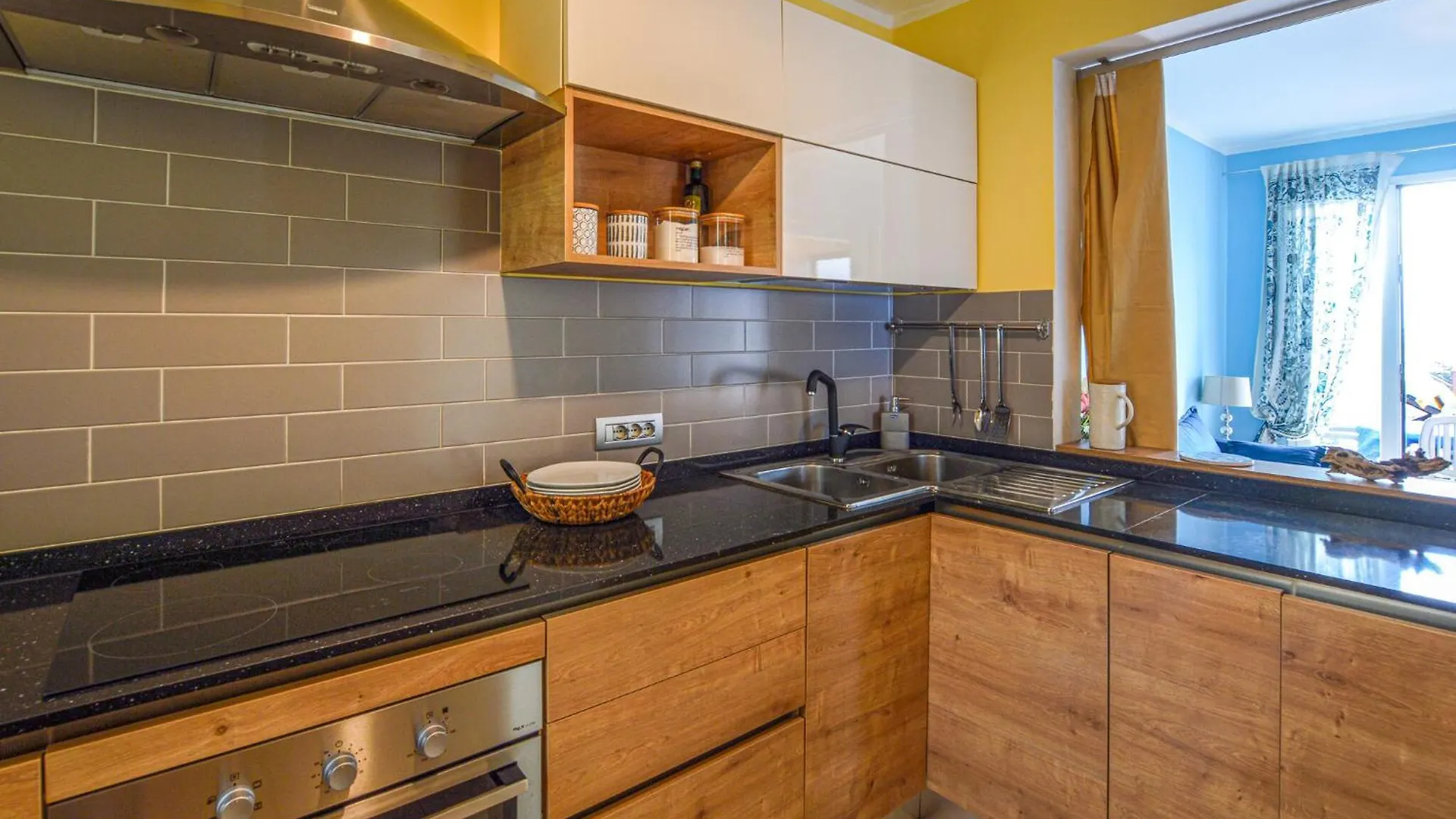 Holiday home 2 Bedroom Awesome Home In Cipressa Italy