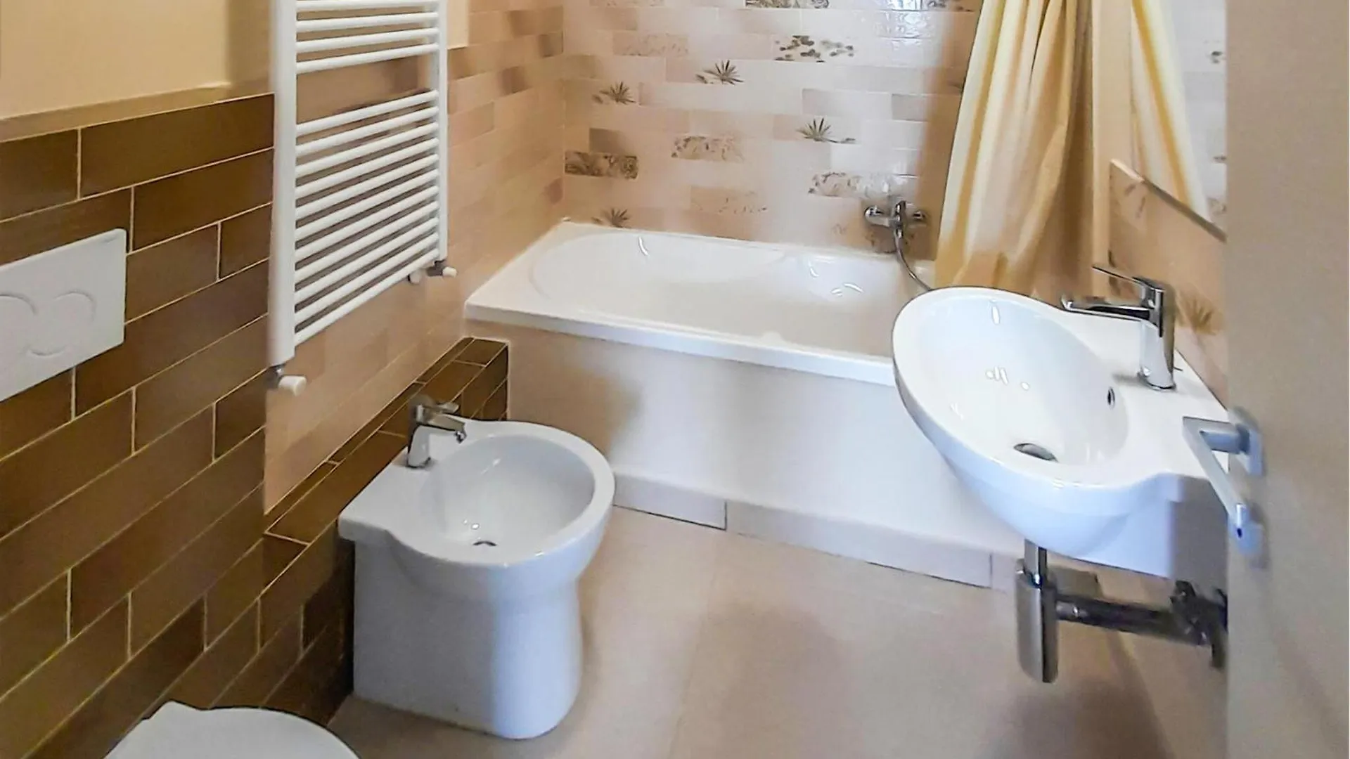 2 Bedroom Awesome Home In Cipressa 0*,  Italy
