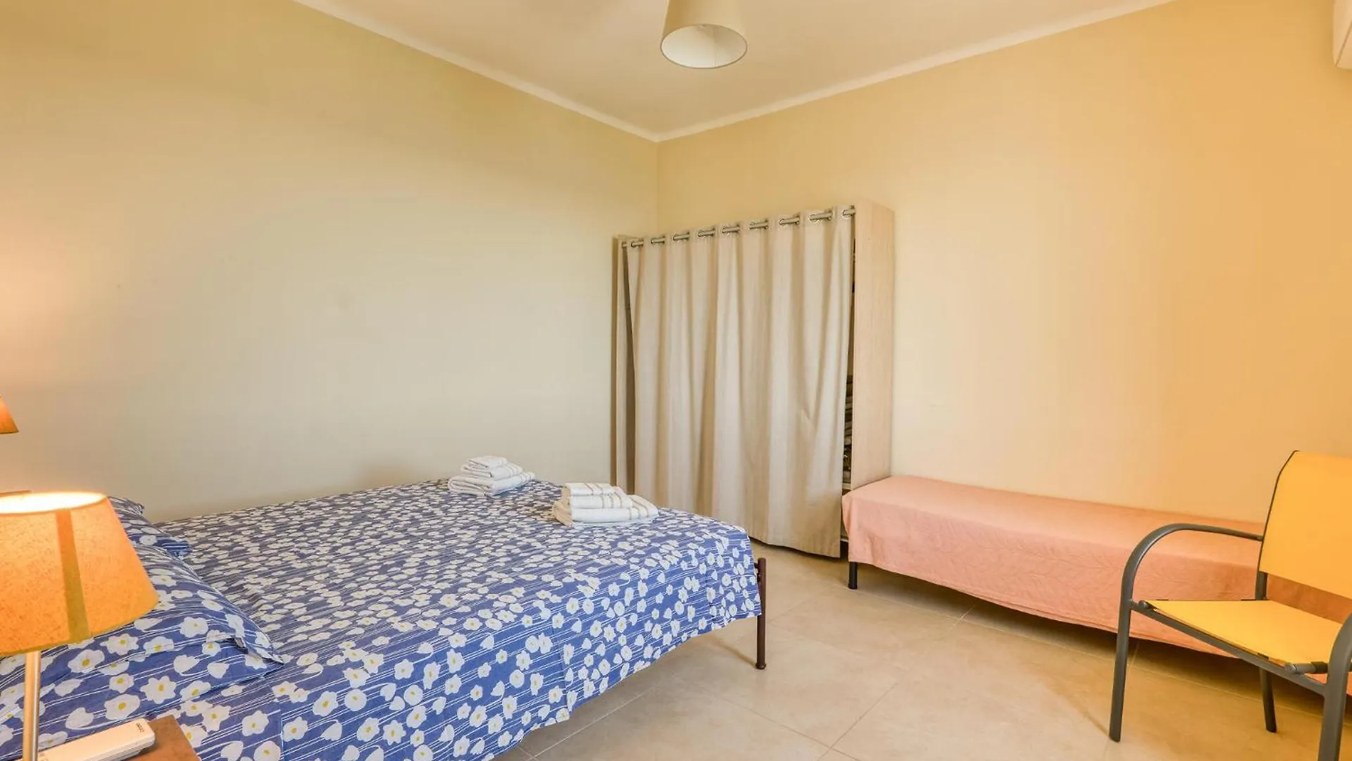 2 Bedroom Awesome Home In Cipressa Casa vacanze