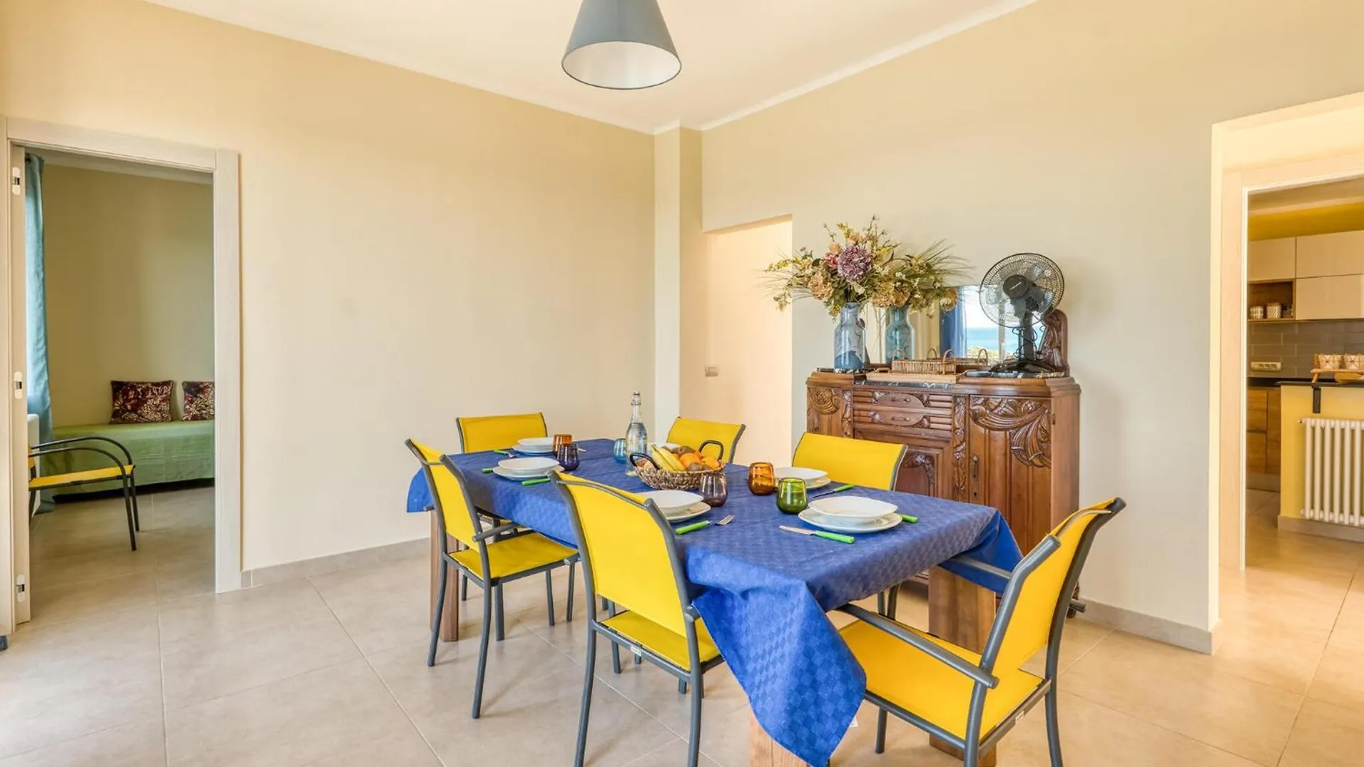 Casa vacanze 2 Bedroom Awesome Home In Cipressa Italia